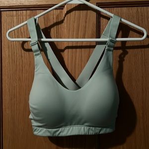 Calia By Carrie Underwood Crossover Medium Support Sports Bra!!